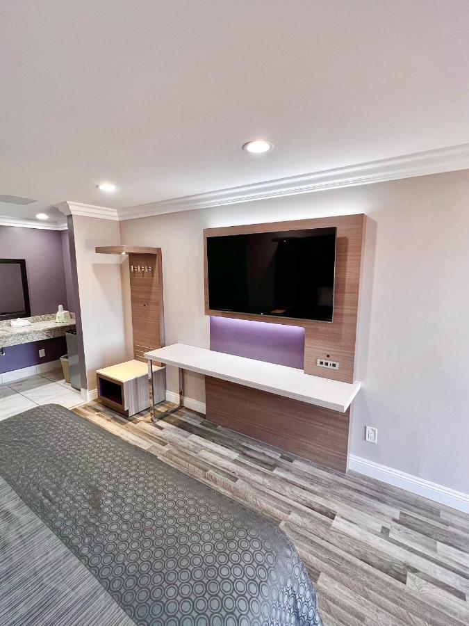 Paradise Inn Montebello Ngoại thất bức ảnh
